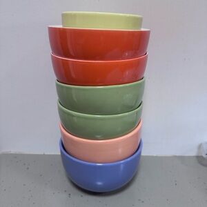 7 Mixed Coloured Cereal/Soup/Planter Bowls